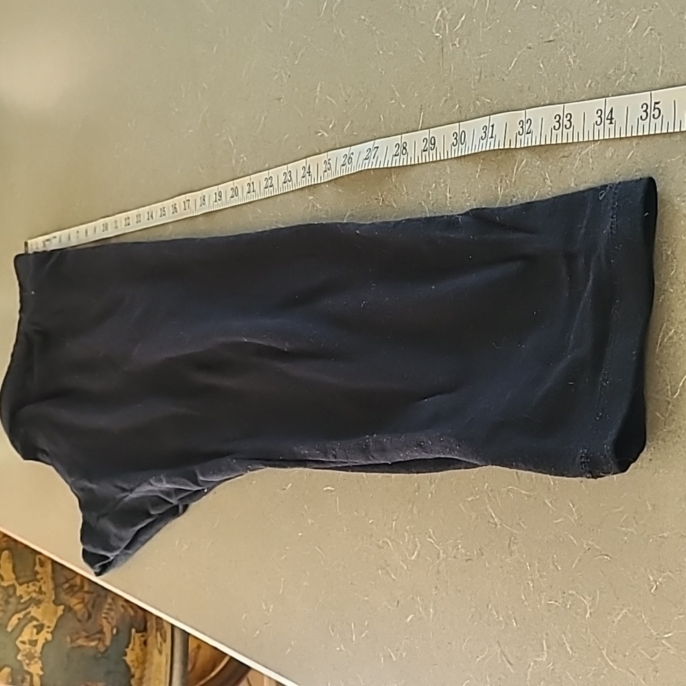 Black leggings.  Stretchy and comfy . Good condition